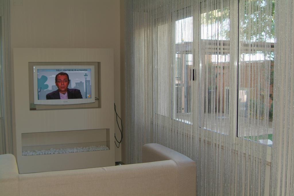 B&Beach Cagliari Guest House מראה חיצוני תמונה