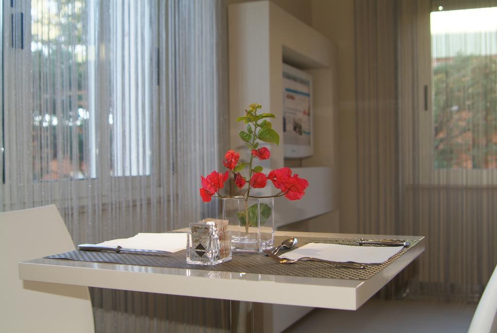 B&Beach Cagliari Guest House מראה חיצוני תמונה