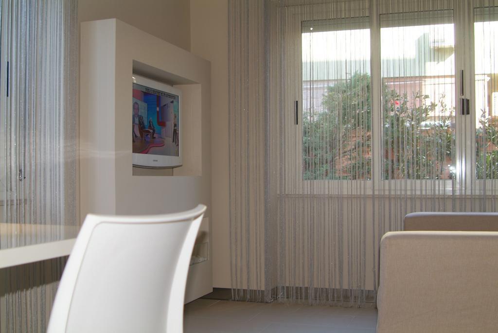 B&Beach Cagliari Guest House מראה חיצוני תמונה