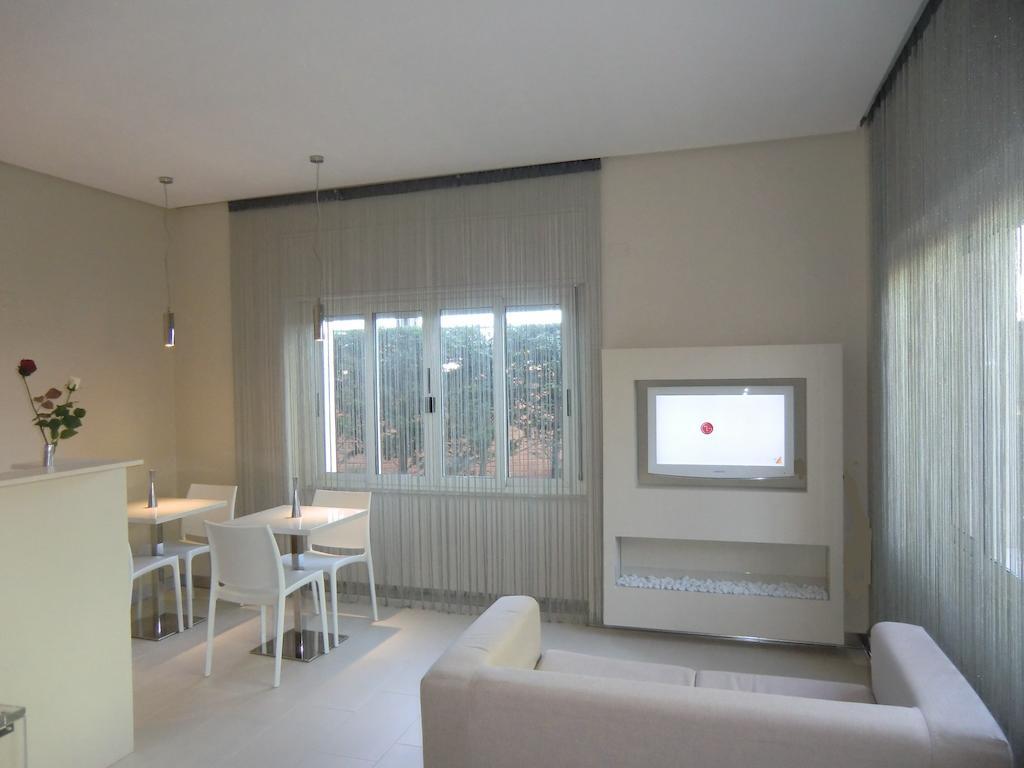 B&Beach Cagliari Guest House מראה חיצוני תמונה